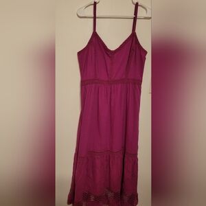 Loft Pink Sleeveless Dress with Lace Details. EUC